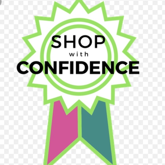 MEET YOUR POSHER 💖 SHOP WITH CONFIDENCE - Picture 4 of 13